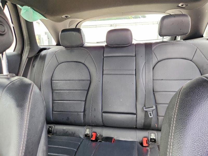 2020 MERCEDES-BENZ GLC 300 4MATIC 300 4MATIC 10