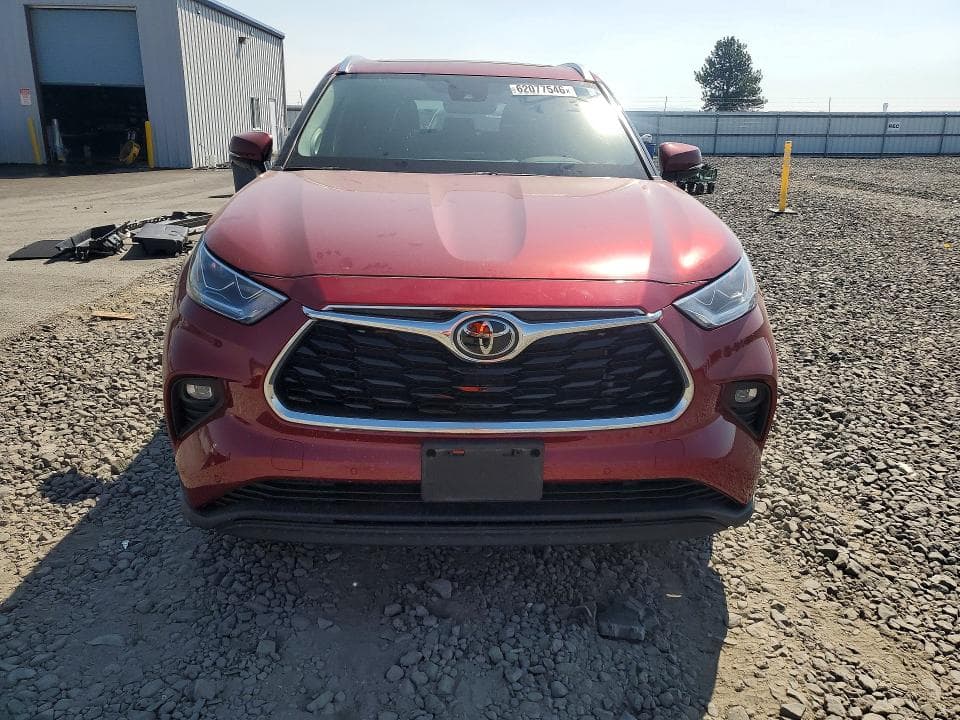 2022 TOYOTA HIGHLANDER LIMITED 5