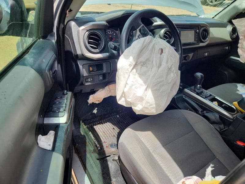 2019 TOYOTA TACOMA SR5 V6 8