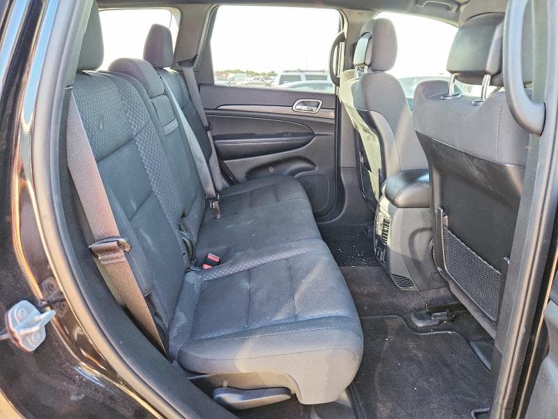 2019 JEEP GRAND CHEROKEE LAREDO 11