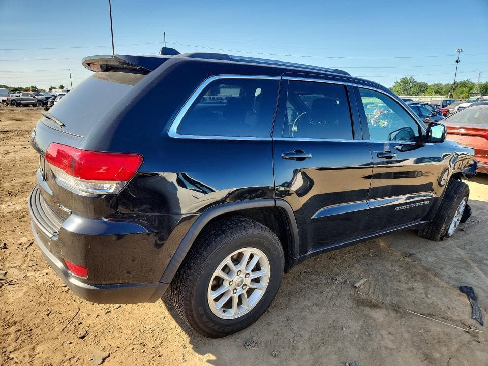 2019 JEEP GRAND CHEROKEE LAREDO 3