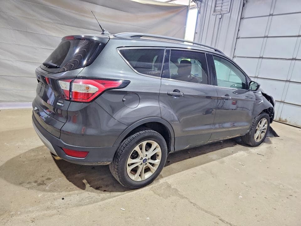 2018 FORD ESCAPE SEL 3