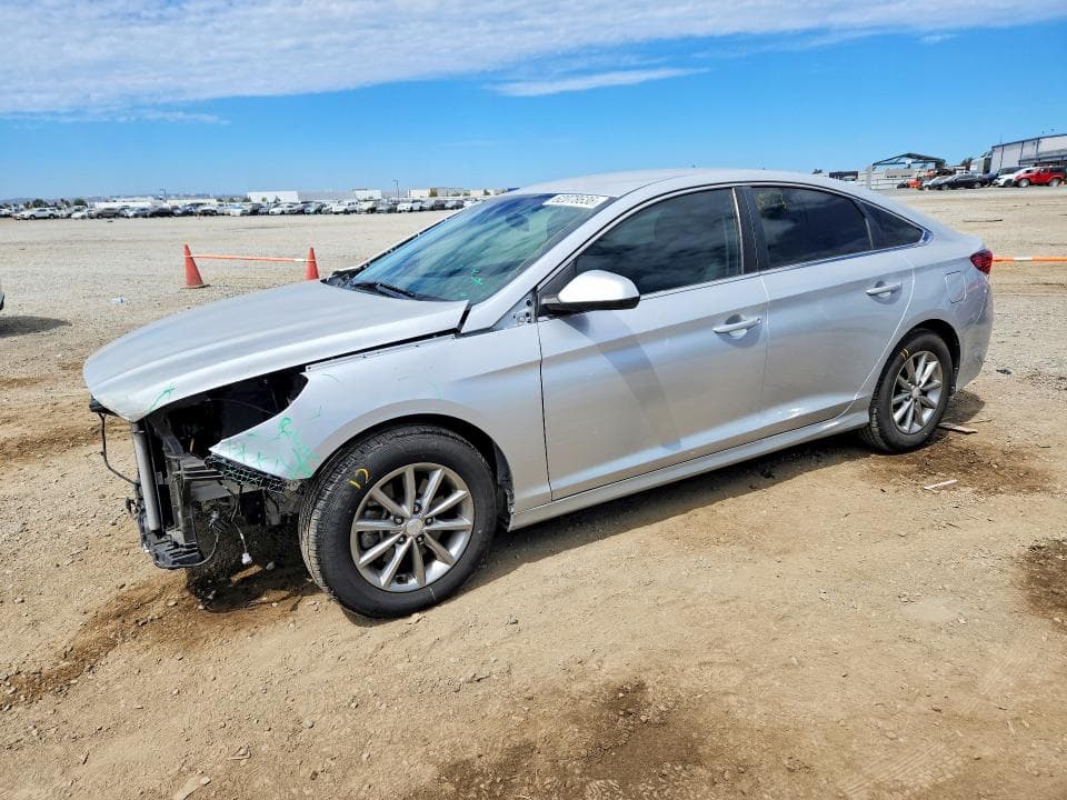 2019 HYUNDAI SONATA SE - 1