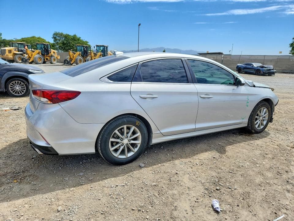 2019 HYUNDAI SONATA SE 3