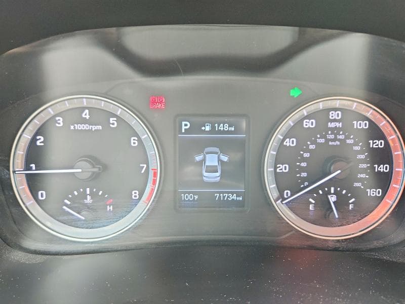 2019 HYUNDAI SONATA SE 9