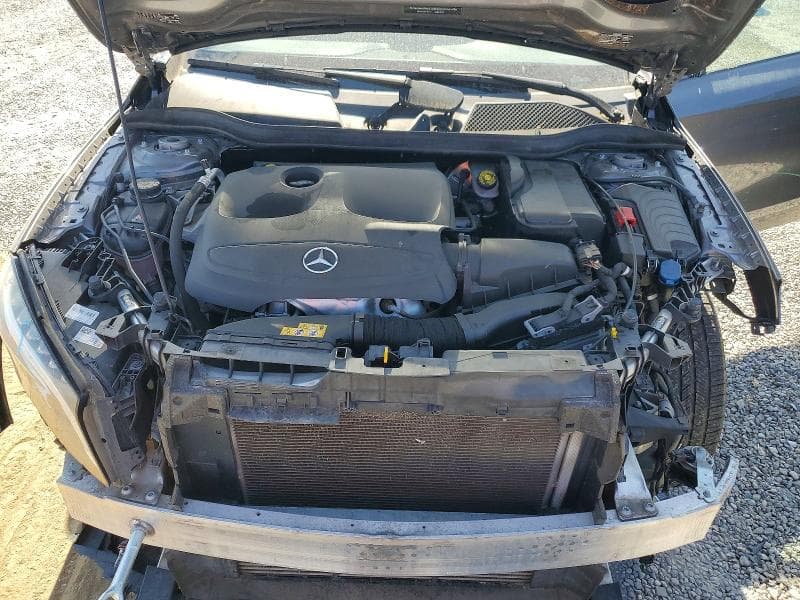 2017 MERCEDES-BENZ GLA 250 12