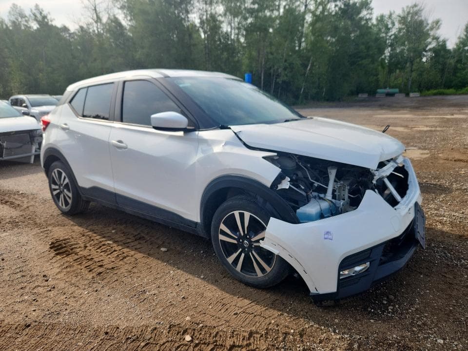 2019 NISSAN KICKS S 4