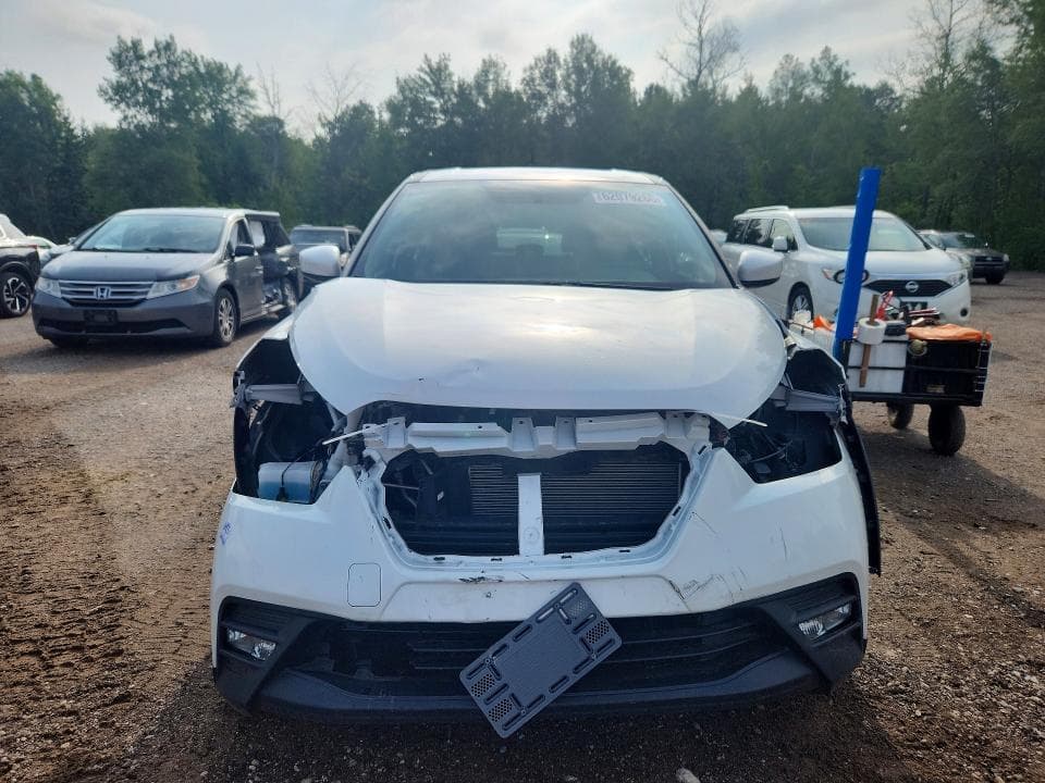 2019 NISSAN KICKS S 5