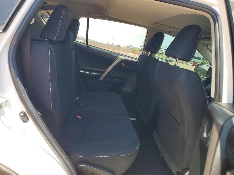 2018 TOYOTA RAV4 XLE 11