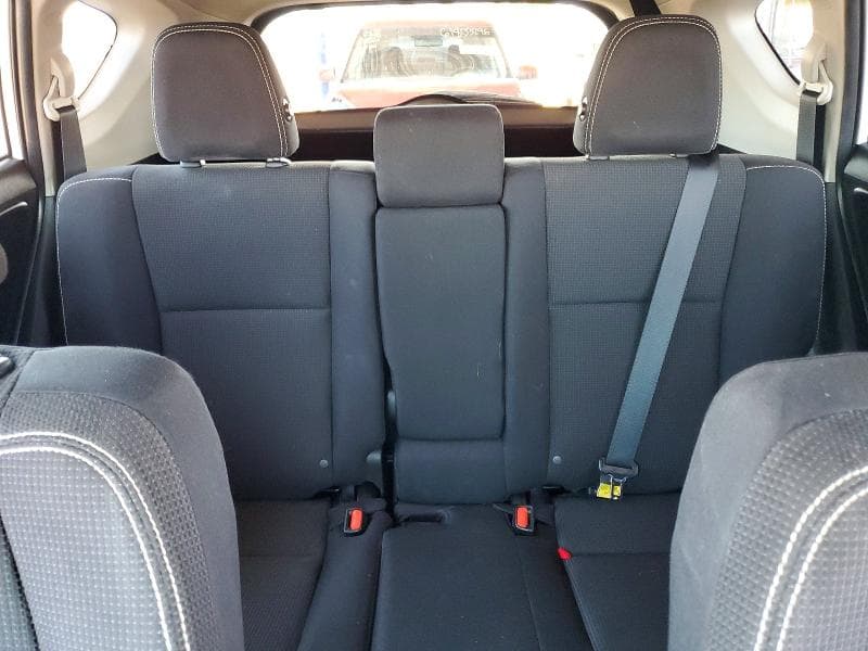2018 TOYOTA RAV4 XLE 10
