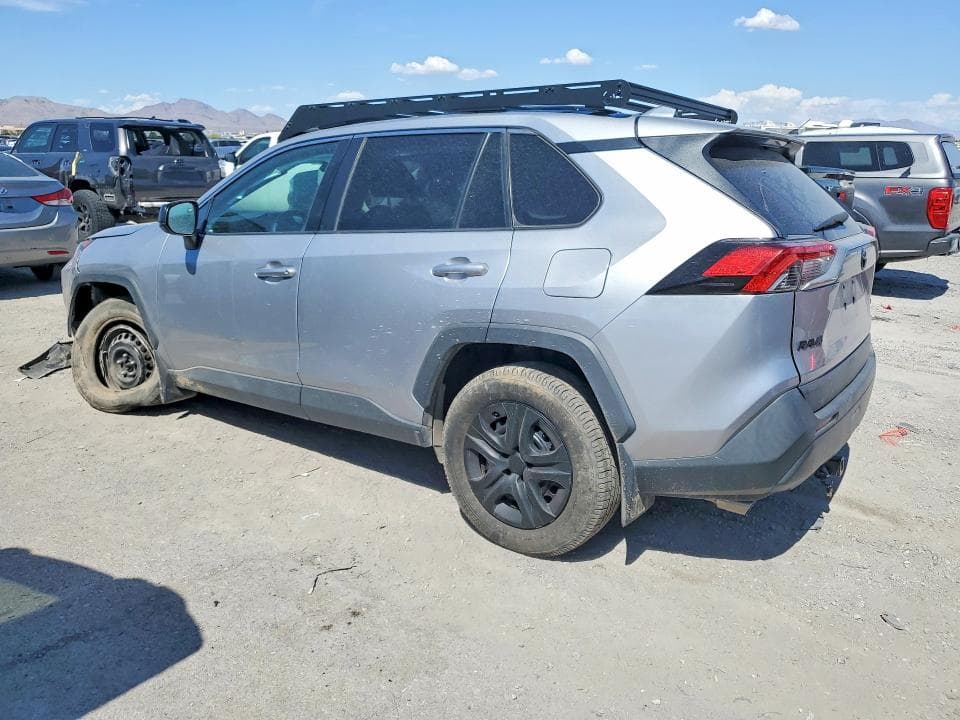 2021 TOYOTA RAV4 LE 2