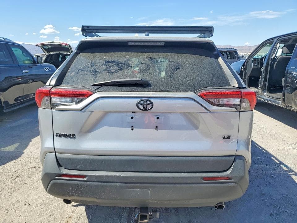2021 TOYOTA RAV4 LE 6