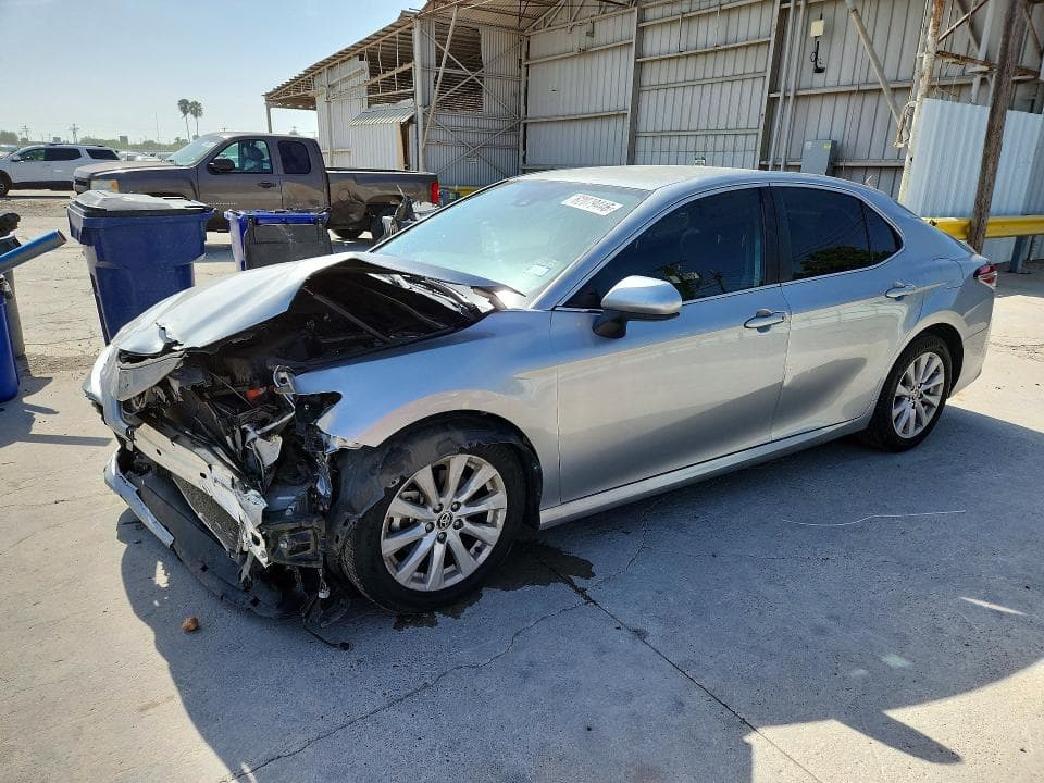2020 TOYOTA CAMRY LE - 1