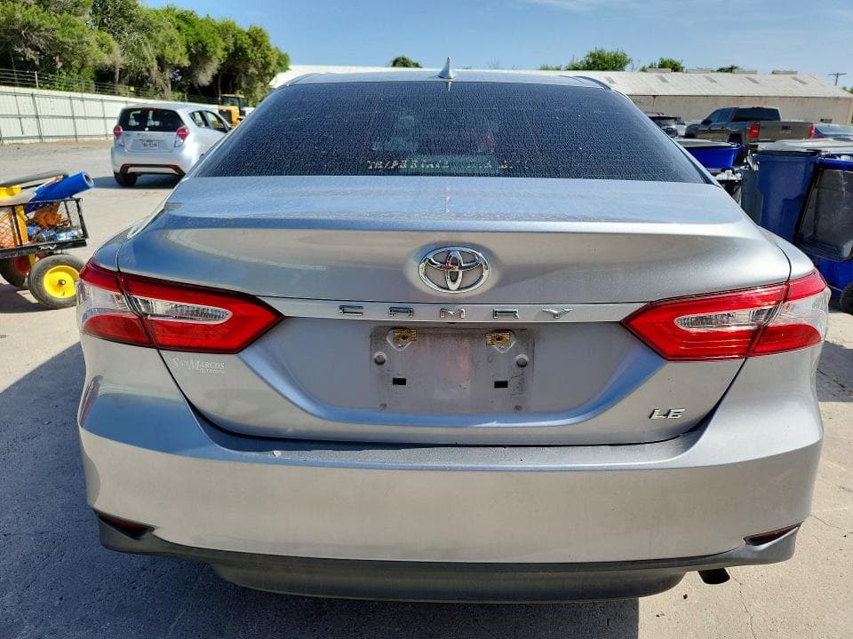 2020 TOYOTA CAMRY LE 6