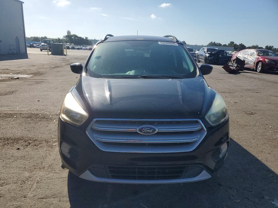 2018 FORD ESCAPE SE 5