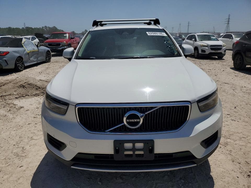 2019 VOLVO XC40 T5 MOMENTUM T5 MOMENTUM 5