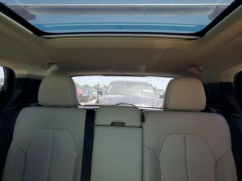 2019 VOLVO XC40 T5 MOMENTUM T5 MOMENTUM 10