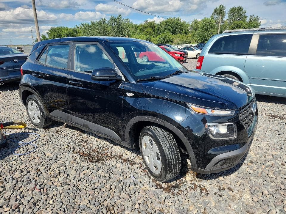 2020 HYUNDAI VENUE SE 4