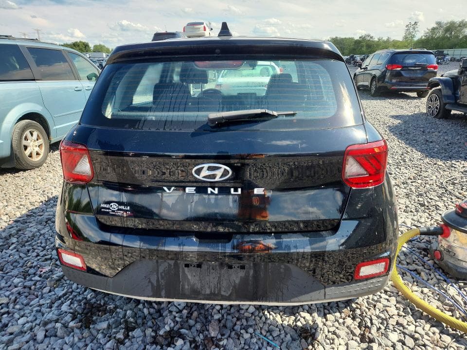 2020 HYUNDAI VENUE SE 6