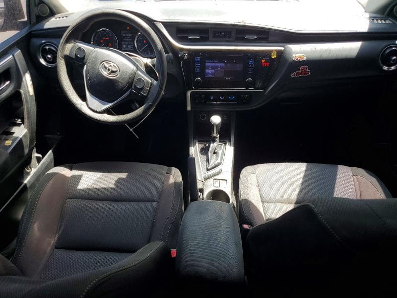 2019 TOYOTA COROLLA LE 8