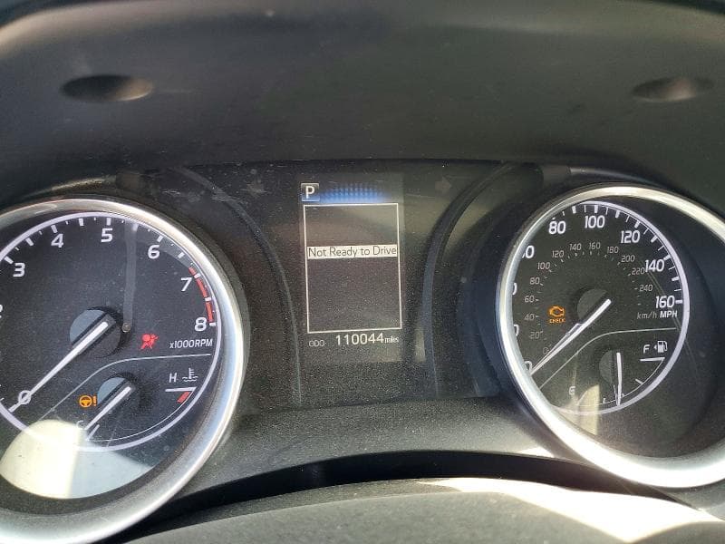 2018 TOYOTA CAMRY LE 9