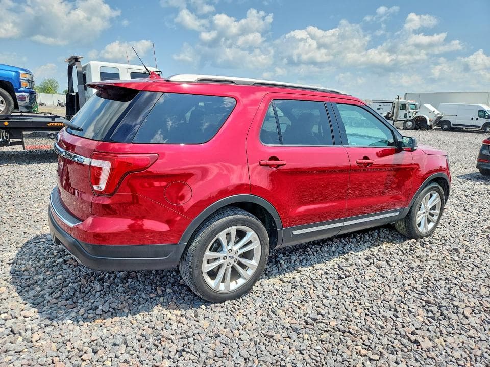 2018 FORD EXPLORER XLT 3
