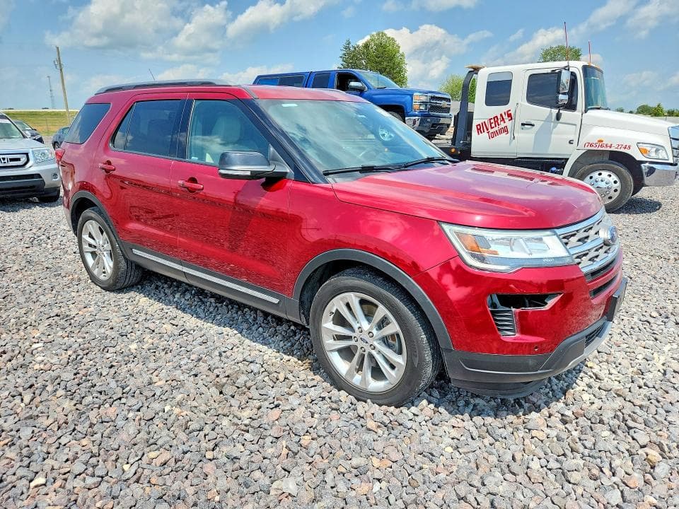 2018 FORD EXPLORER XLT 4