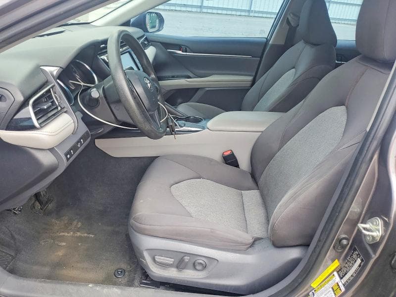 2019 TOYOTA CAMRY LE 7