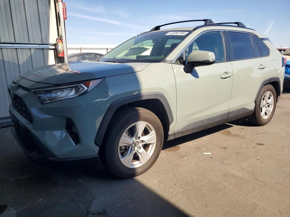 2019 TOYOTA RAV4 XLE - 1