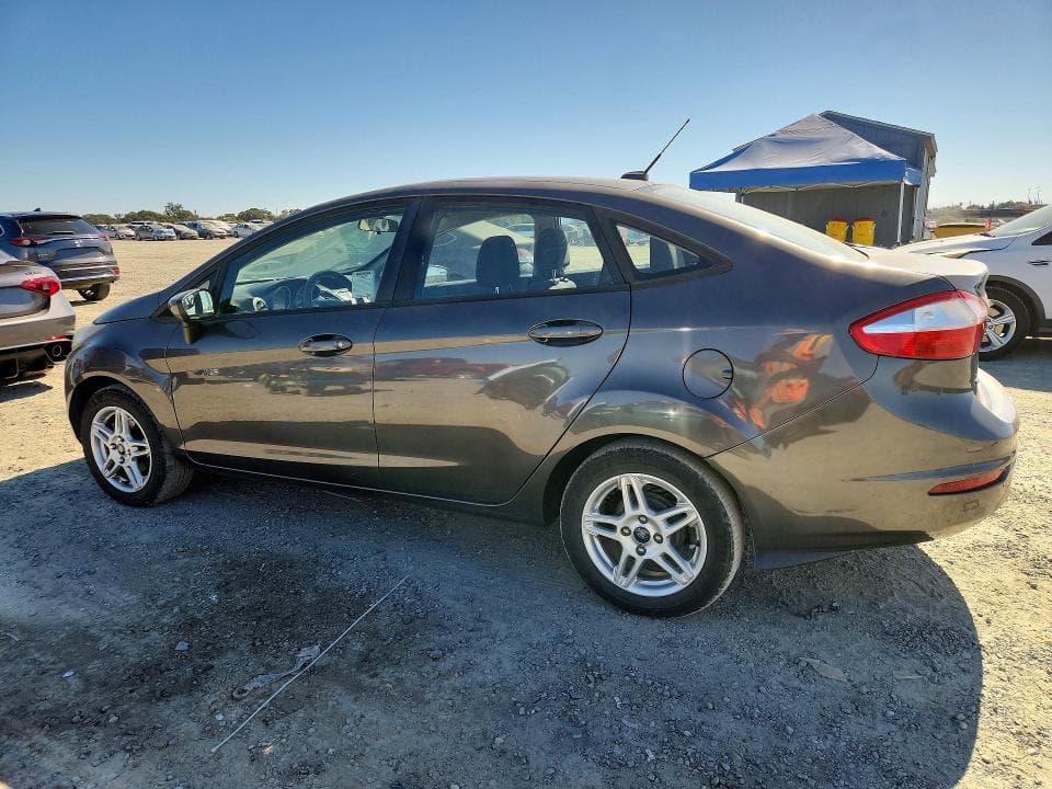 2017 FORD FIESTA SE 2