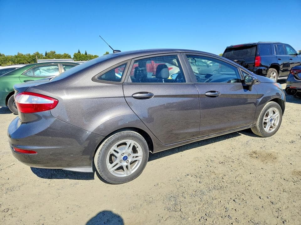 2017 FORD FIESTA SE 3