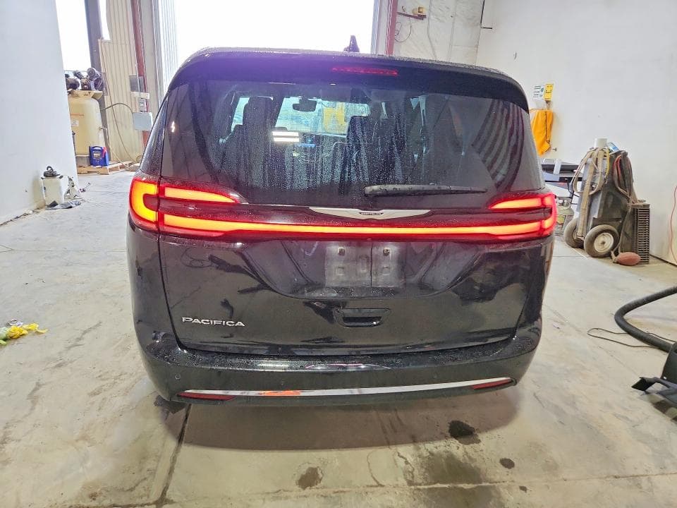 2024 CHRYSLER PACIFICA TOURING L 6