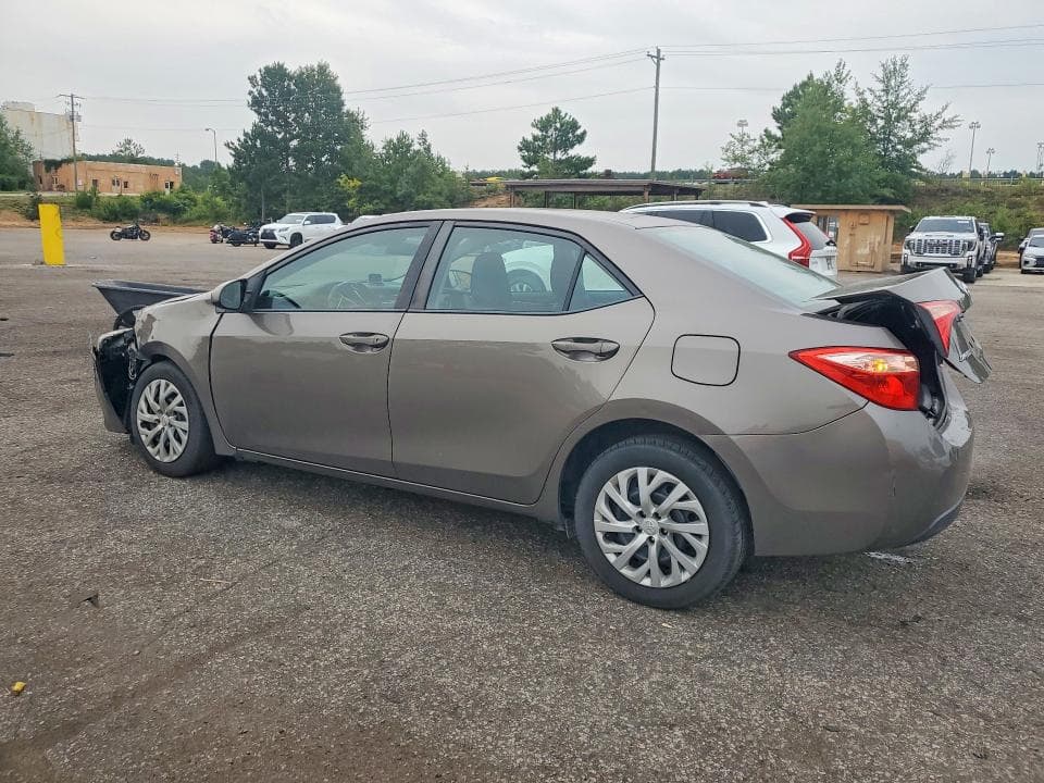 2017 TOYOTA COROLLA LE 2