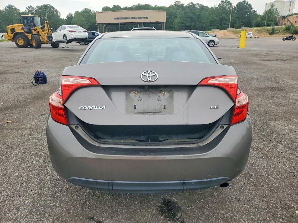 2017 TOYOTA COROLLA LE 6