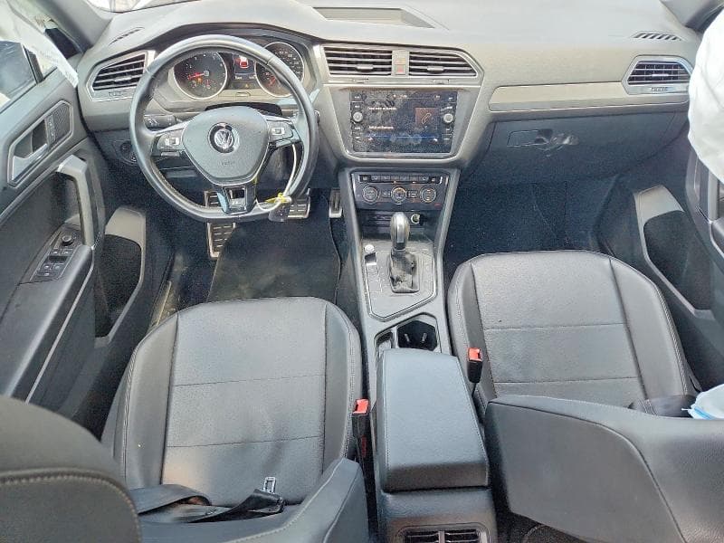 2020 VOLKSWAGEN TIGUAN SE 8