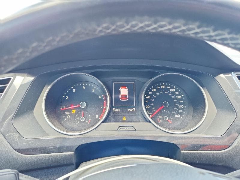 2020 VOLKSWAGEN TIGUAN SE 9