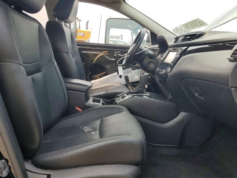2017 NISSAN ROGUE SPORT SL 7