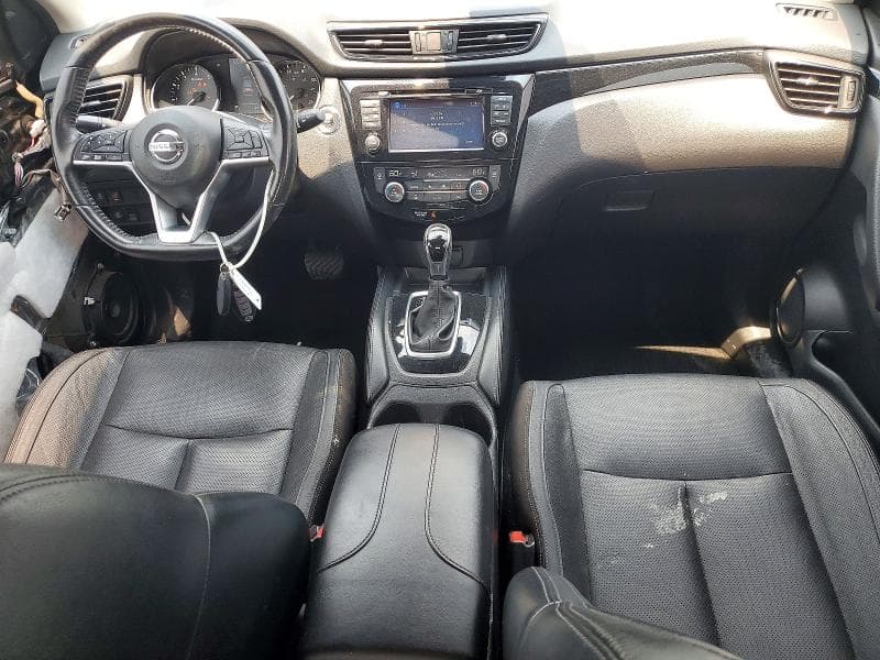 2017 NISSAN ROGUE SPORT SL 8