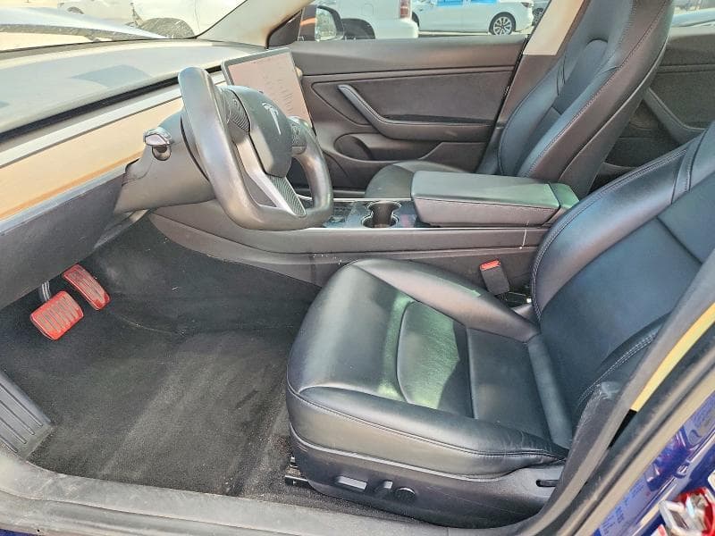 2018 TESLA MODEL 3 7