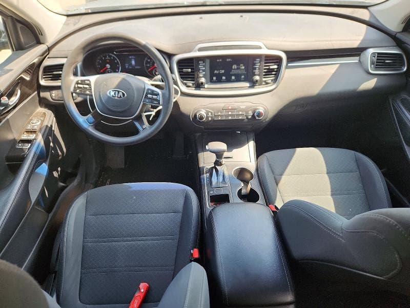 2020 KIA SORENTO S 8