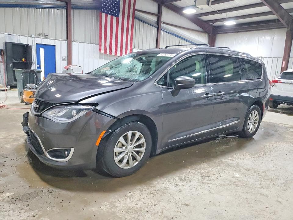 2018 CHRYSLER PACIFICA TOURING L - 1