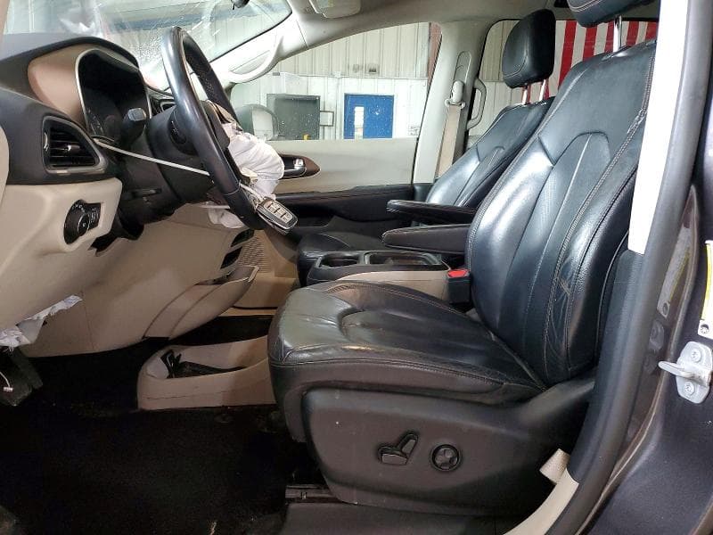 2018 CHRYSLER PACIFICA TOURING L 7