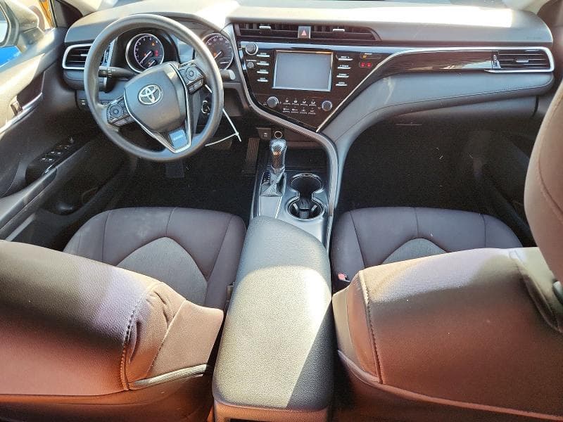2018 TOYOTA CAMRY LE 8