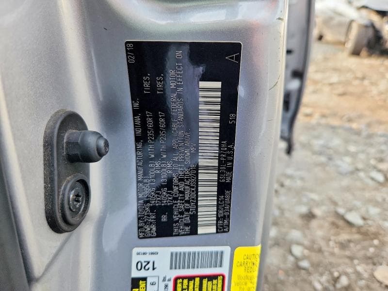 2018 TOYOTA SIENNA XLE 8-PASSENGER XLE 8-PASSENGER 14