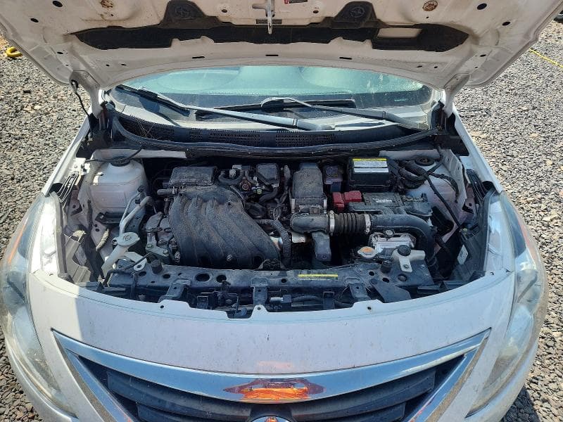 2018 NISSAN VERSA SV 11