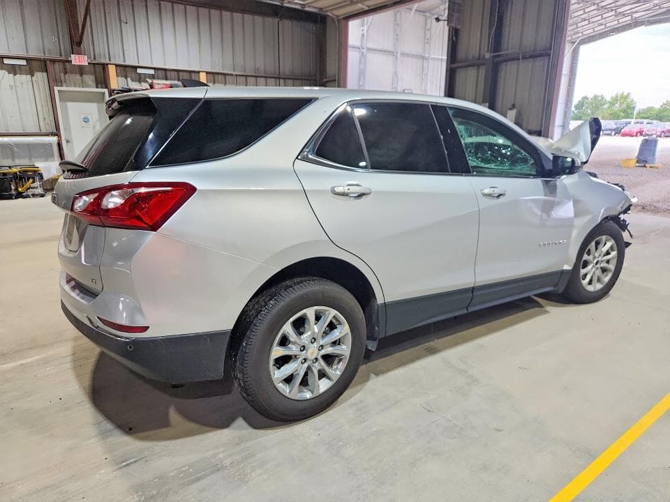 2019 CHEVROLET EQUINOX LT 3