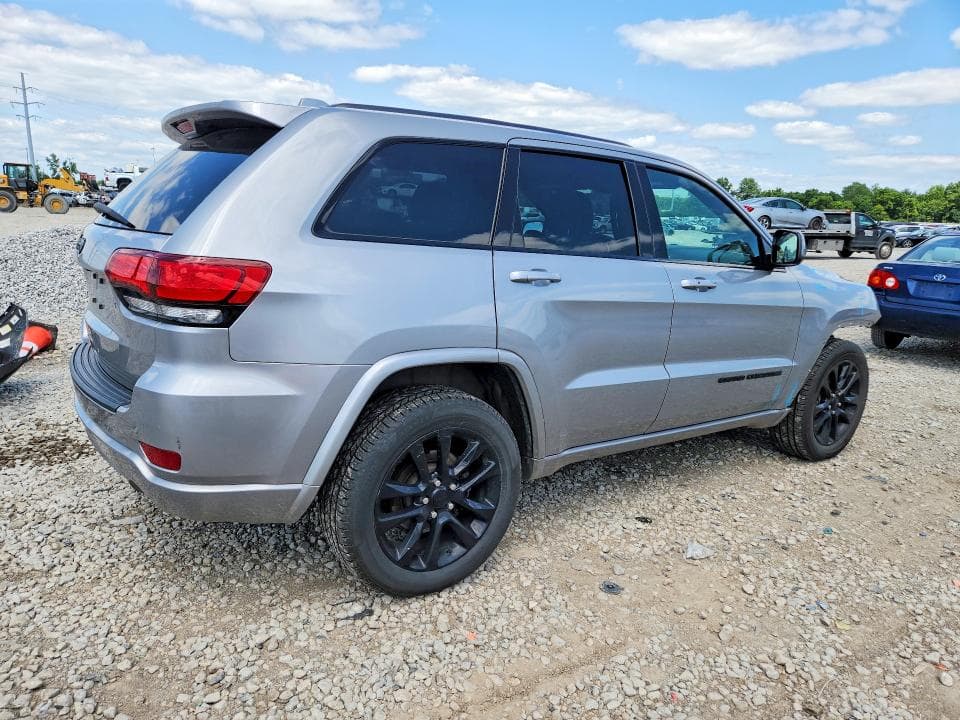 2021 JEEP GRAND CHEROKEE LAREDO 3