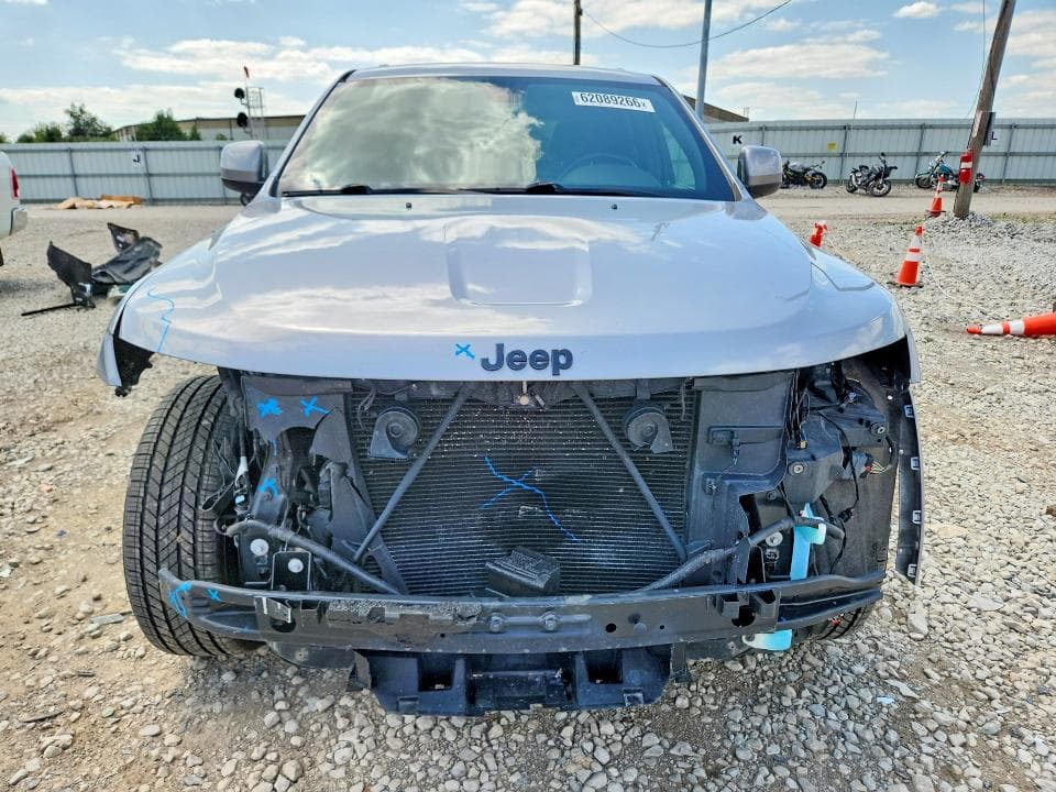 2021 JEEP GRAND CHEROKEE LAREDO 5