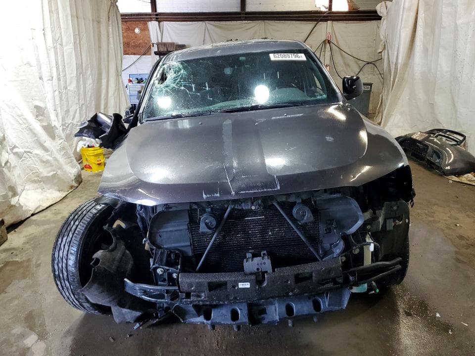 2019 DODGE DURANGO SXT 5