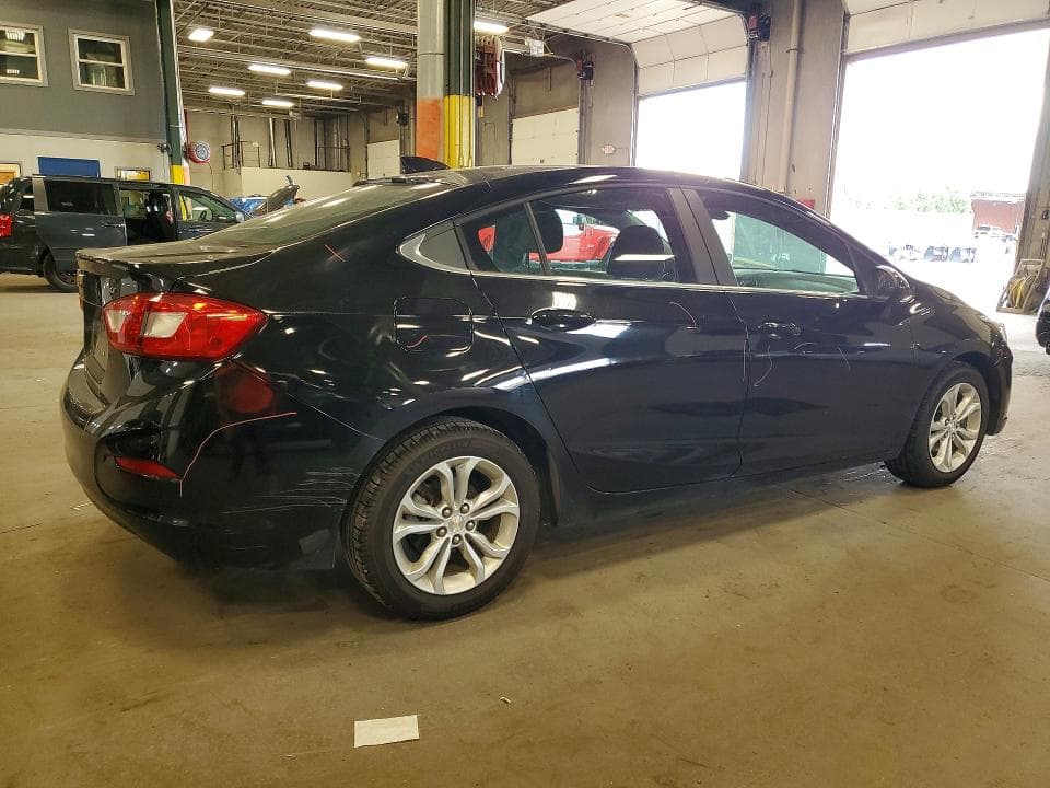 2019 CHEVROLET CRUZE LT 3